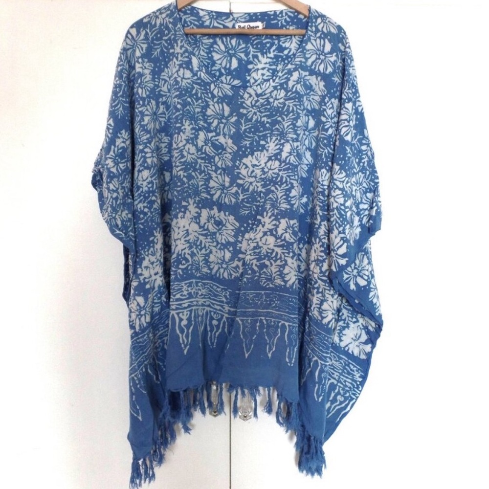 Bali Queen Summer Fringe Poncho Blue White Lightweight Coverup NWOT